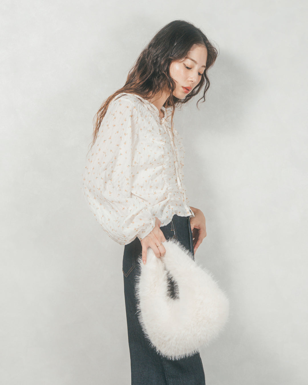 Flowerプリントフリルブラウス(OFF WHITE)