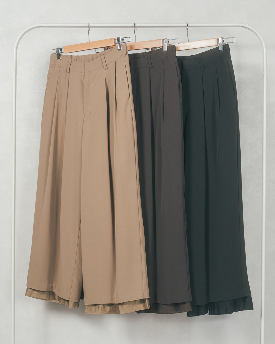 裾シアーワイドストレートパンツ (BEIGE)