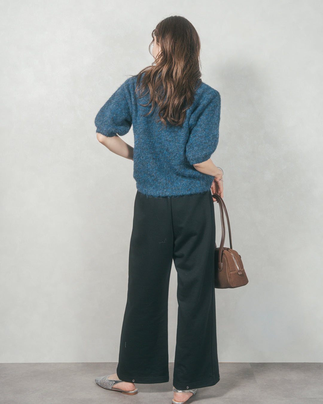 フェザータッチハーフスリーブニット (NAVY)
