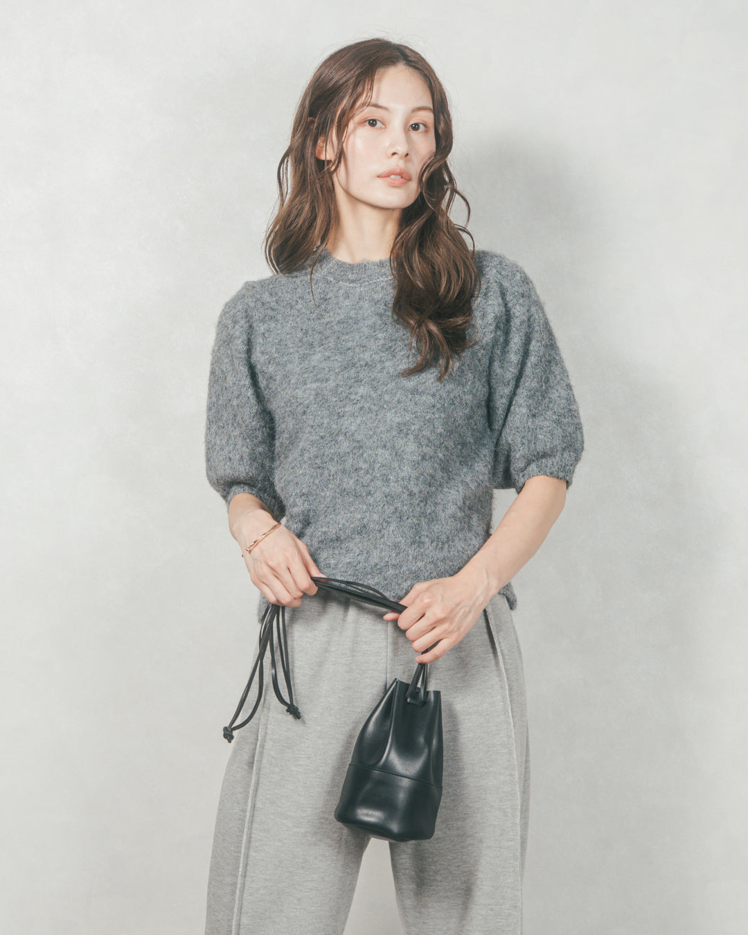 フェザータッチハーフスリーブニット (GRAY)