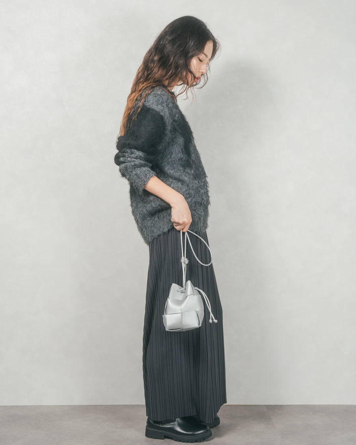 ニュアンスグラデーションShaggyニット (BLACK)