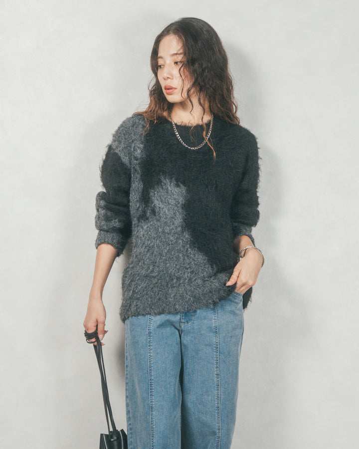ニュアンスグラデーションShaggyニット (BLACK)