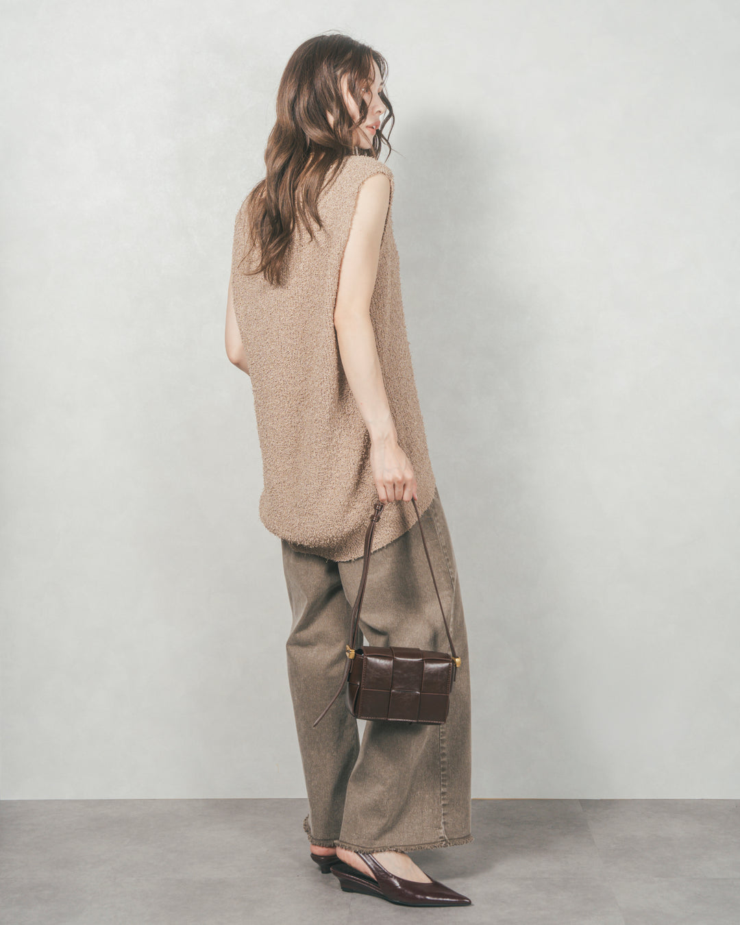 深Vネック ループヤーンニットベスト (BEIGE)