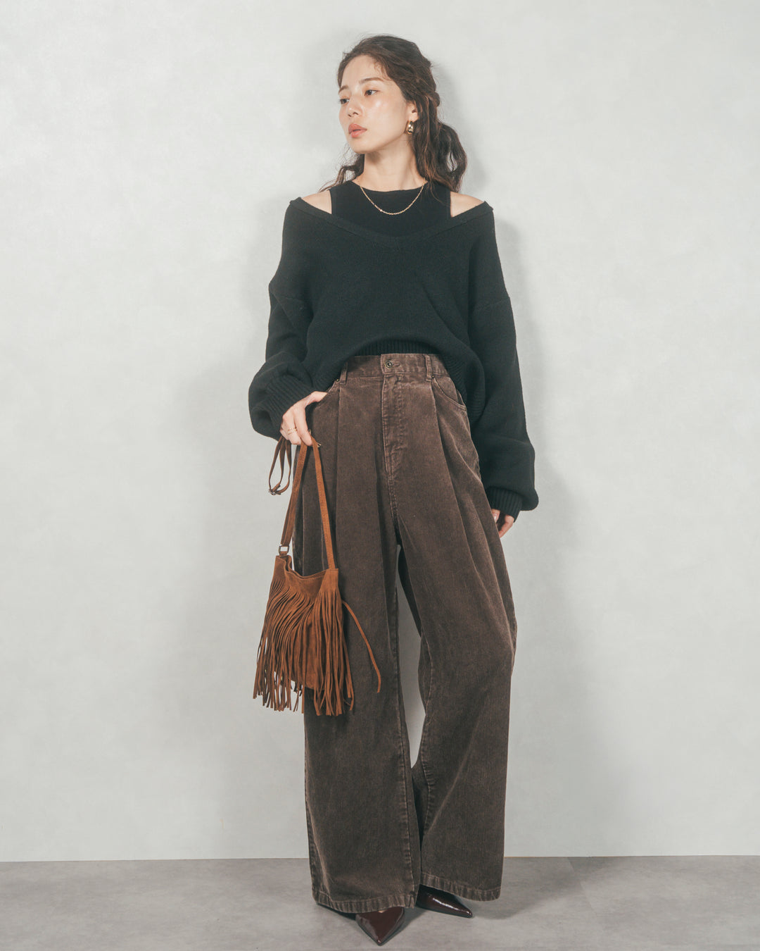 メランジVネックニットレイヤードセット (BLACK x BLACK)