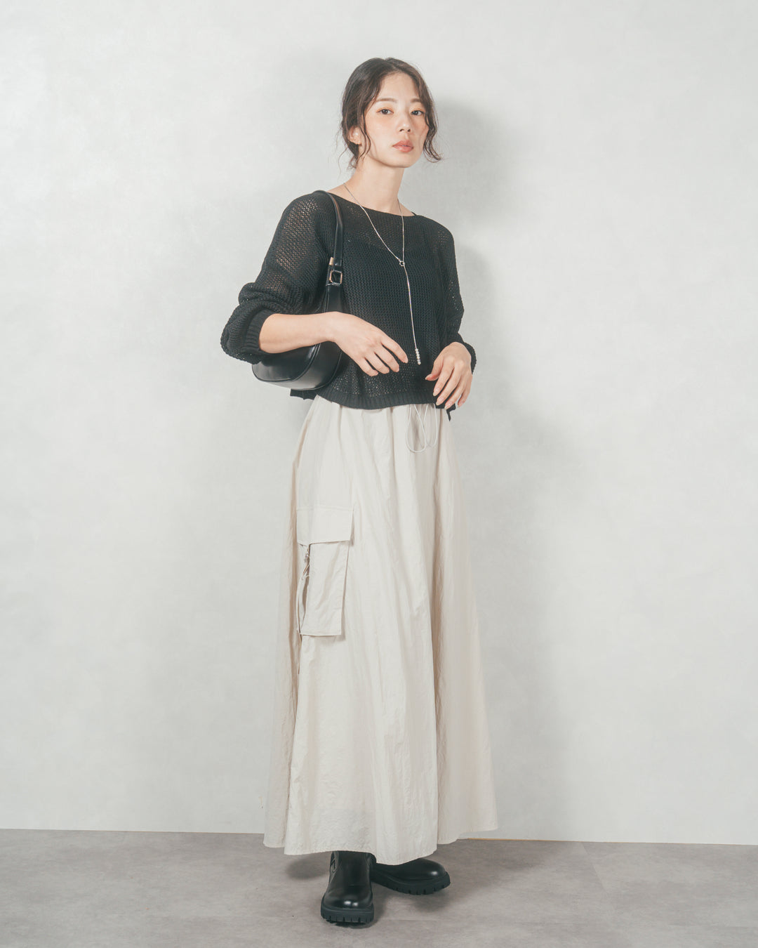 ドローストリングナイロンカーゴスカート (IVORY)