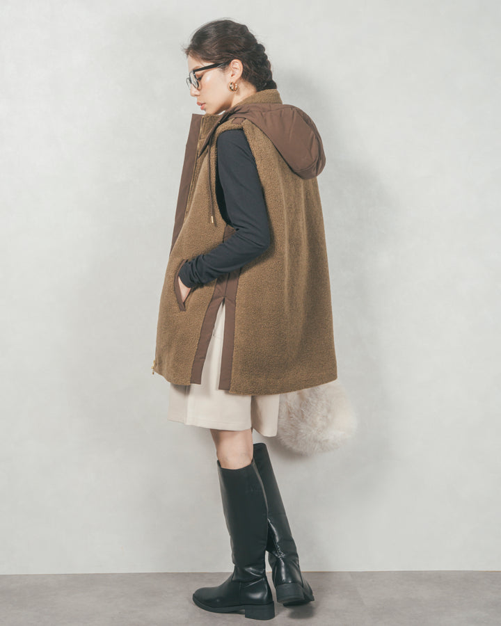 レザーライクハーフパンツ (IVORY)