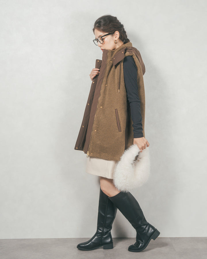 レザーライクハーフパンツ (IVORY)