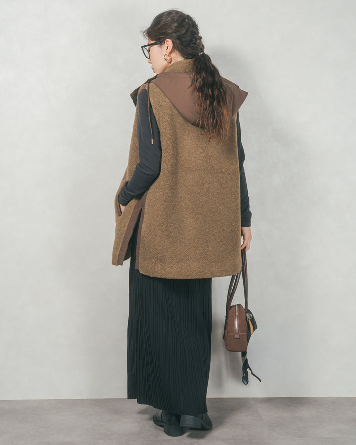 ボアxナイロン フーディーベスト (KHAKI)