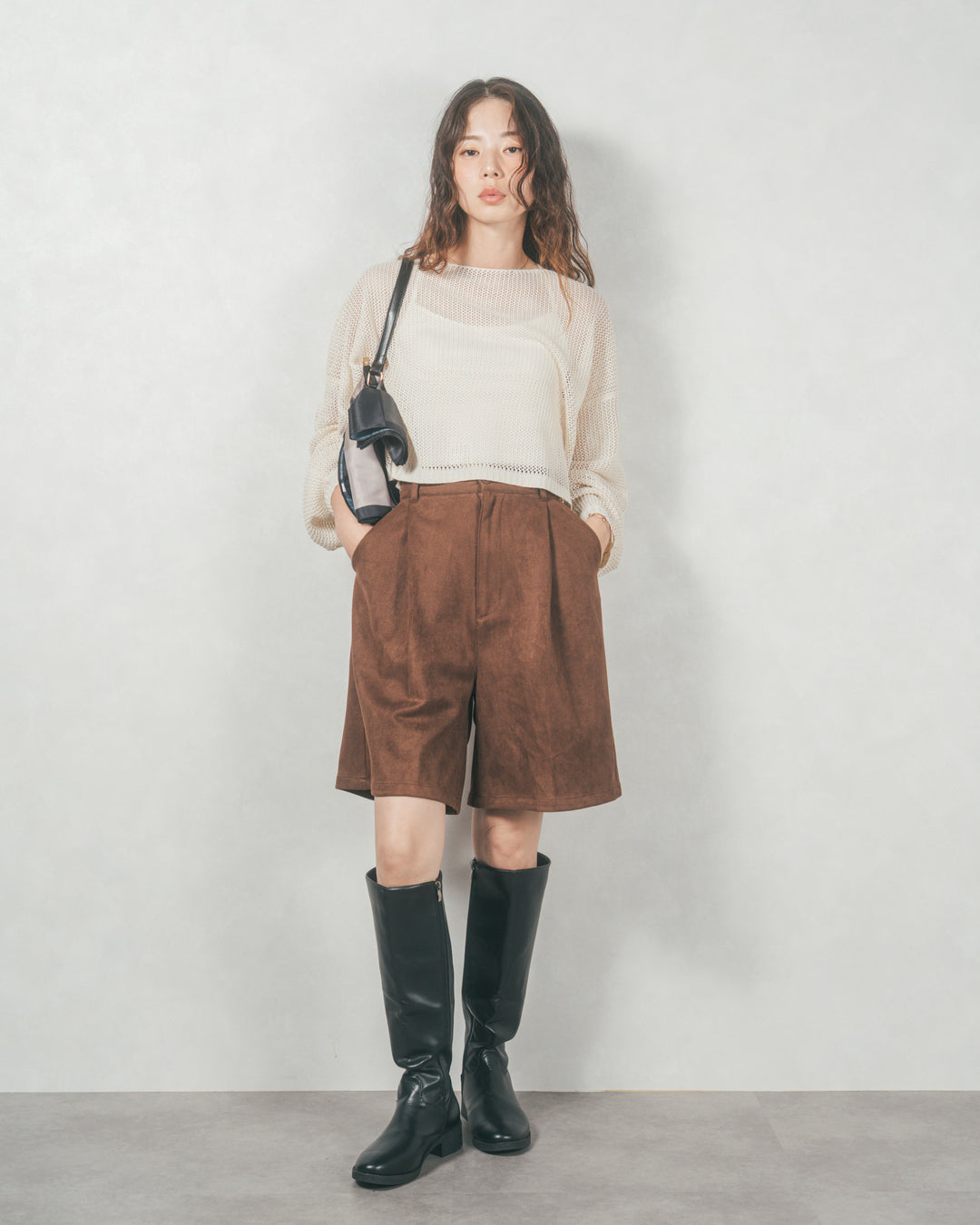 スウェードライクハーフパンツ (BROWN)