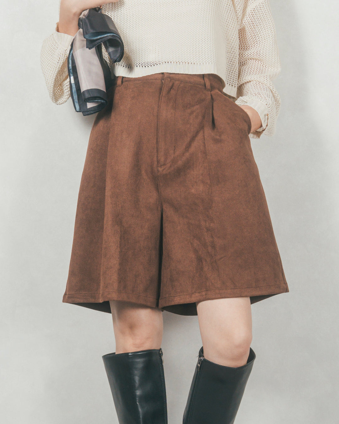 スウェードライクハーフパンツ (BROWN)