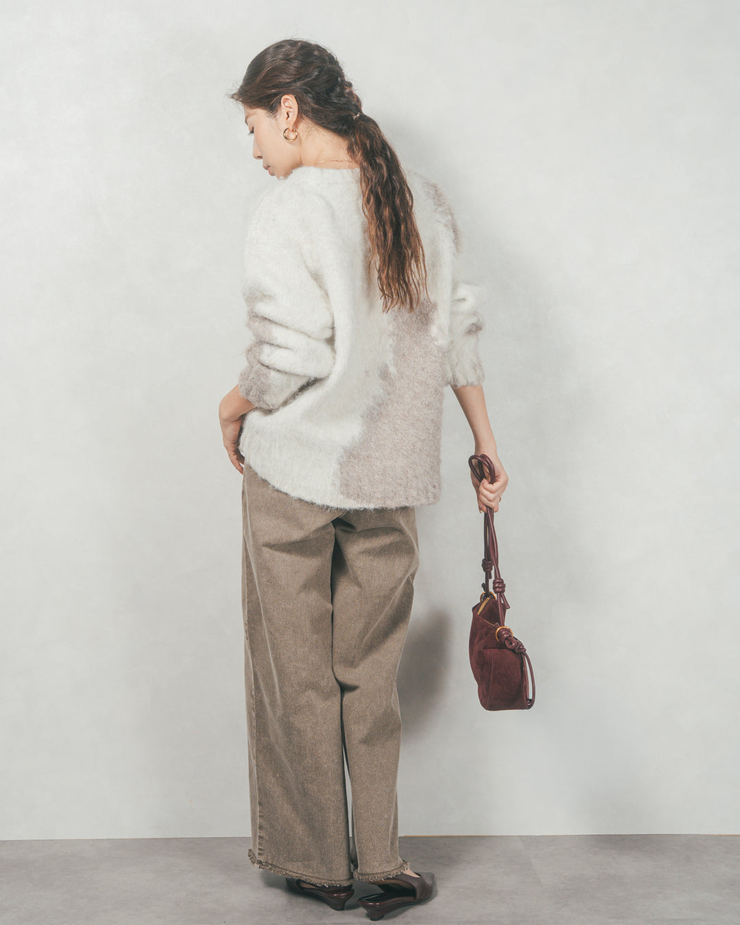 ニュアンスグラデーションShaggyニット (BEIGE)