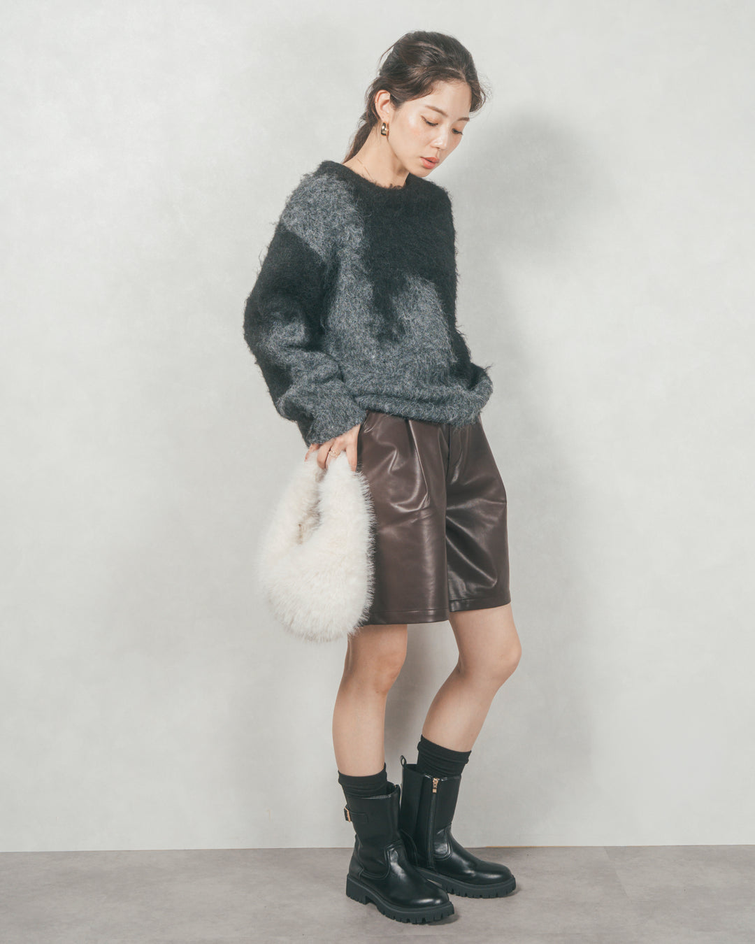 レザーライクハーフパンツ (BROWN)