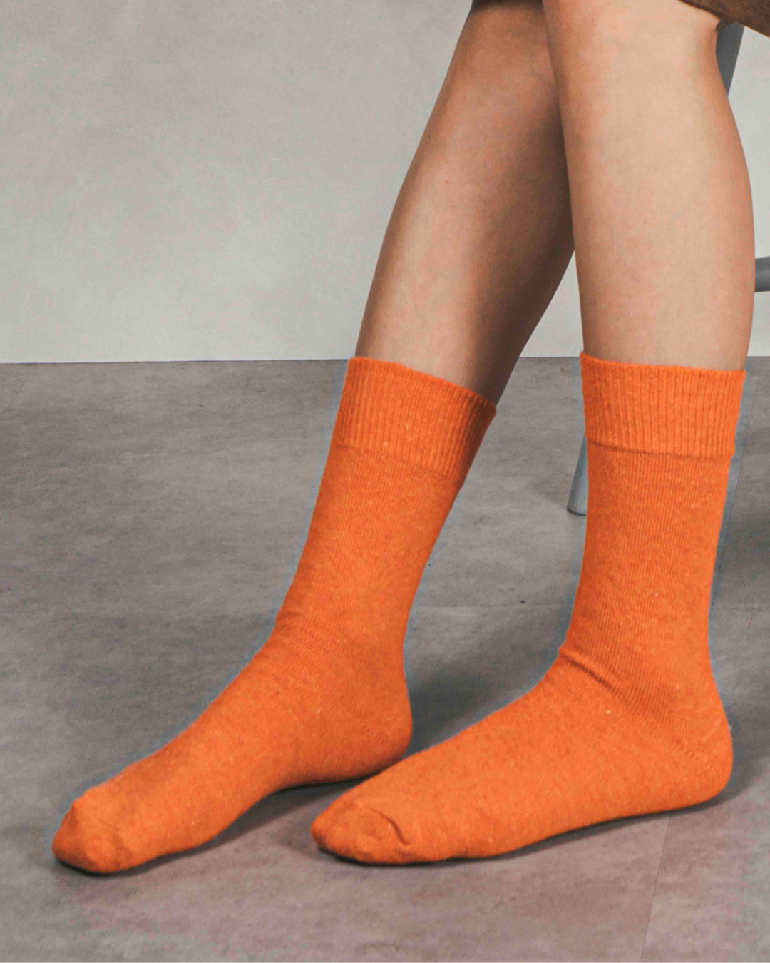 ［SET］ボリュームフリンジ Shaggyマフラー+Cozyアンゴラ混ソックス（2SET）