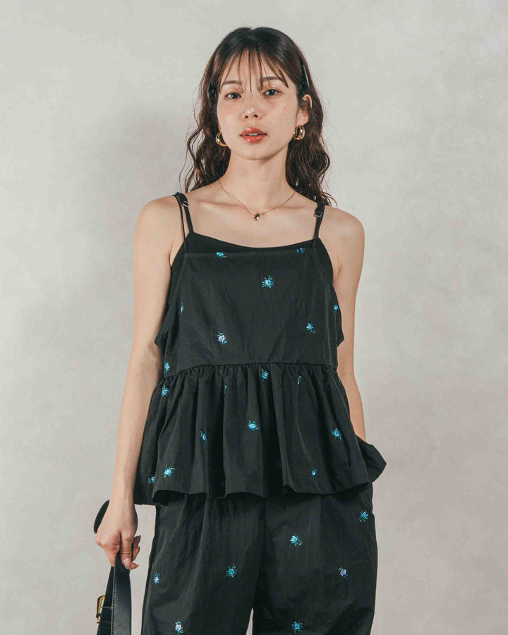 Flower刺繍　ボリュームキャミ