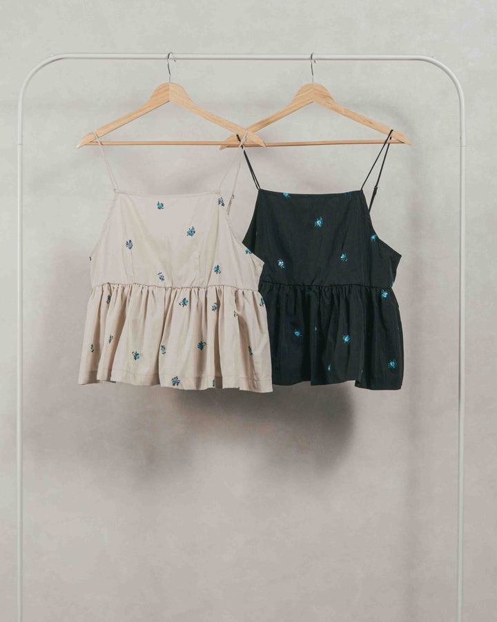 ［SET］Flower刺繍　ボリュームキャミ + 10oz ニュアンスバイカラー リラックスワイドデニム（2SET）