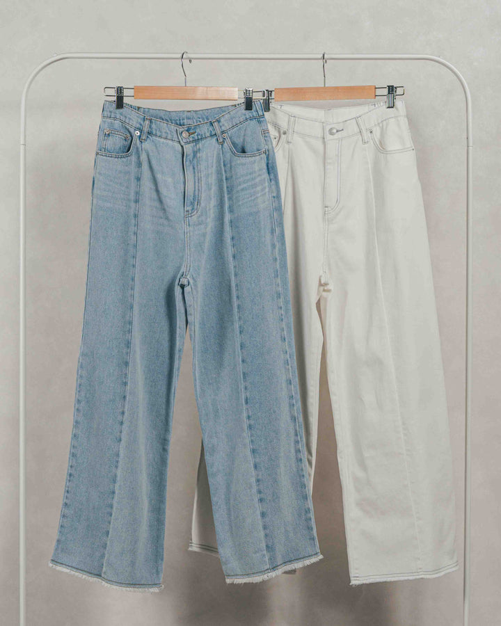 ［SET］Flowerプリントフリルブラウス + 10oz ニュアンスバイカラー リラックスワイドデニム（2SET）