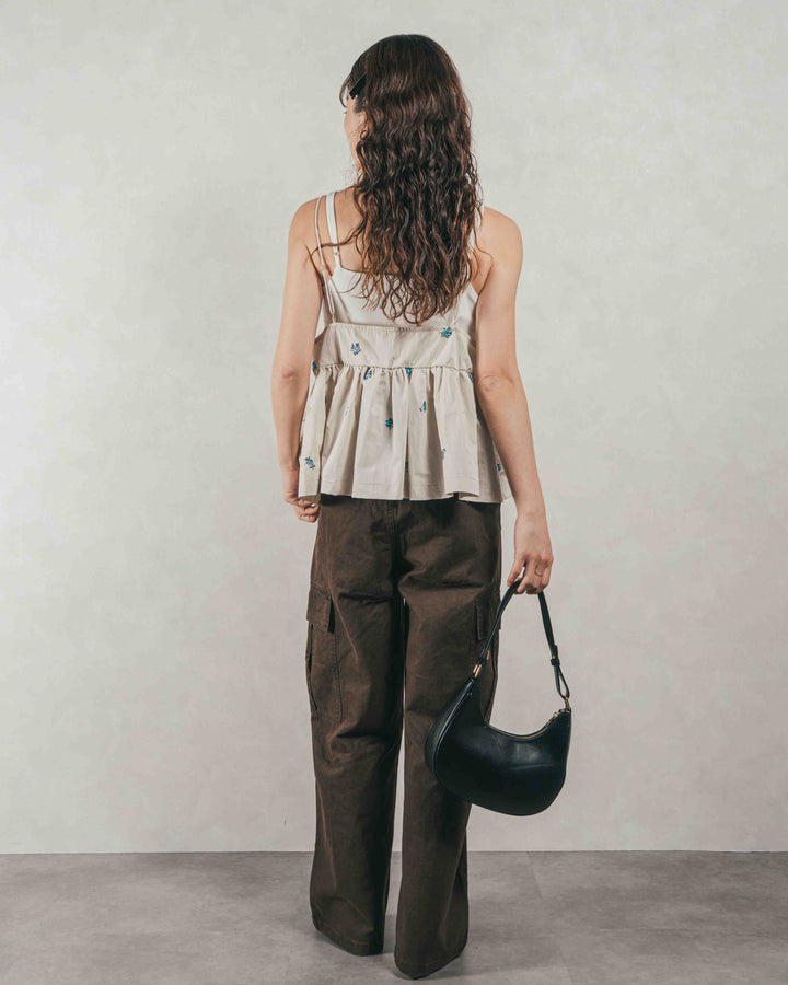 ［SET］Flower刺繍　ボリュームキャミ + ピグメントツイルカーゴパンツ（2SET）