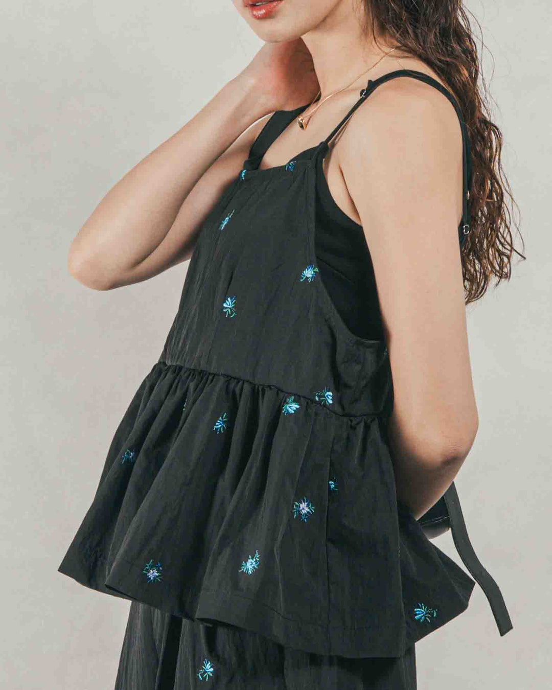 Flower刺繍　ボリュームキャミ