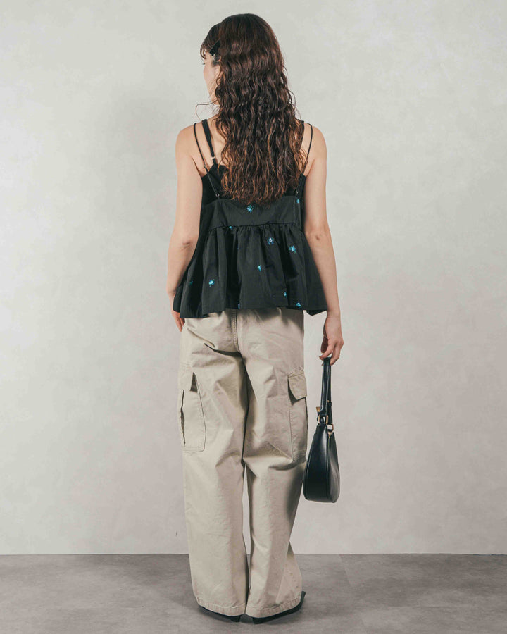 ［SET］Flower刺繍　ボリュームキャミ + ピグメントツイルカーゴパンツ（2SET）