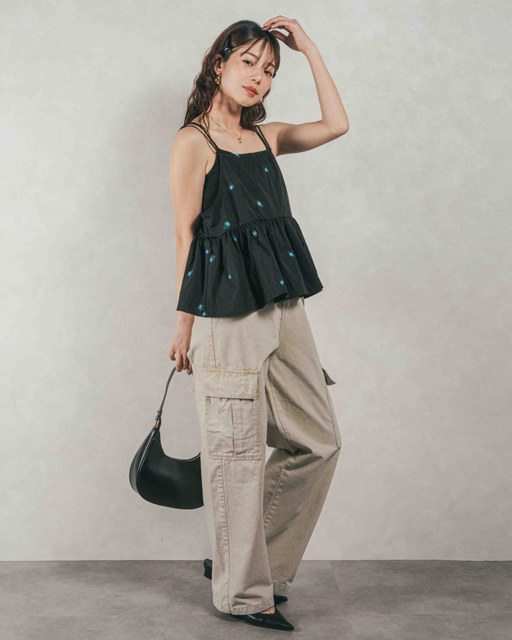 ［SET］Flower刺繍　ボリュームキャミ + ピグメントツイルカーゴパンツ（2SET）