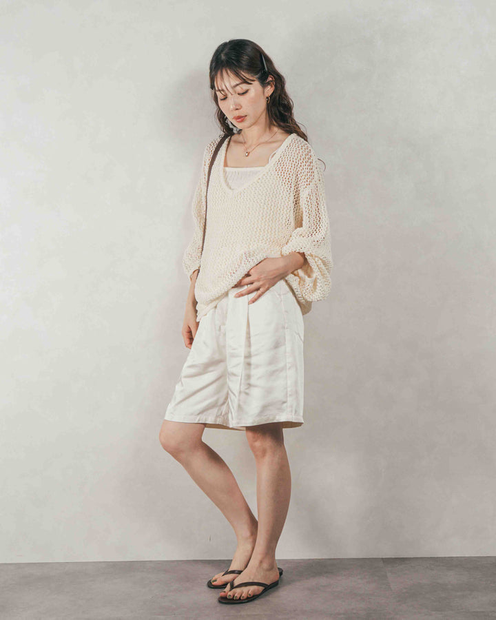 ［SET］メッシュ編みビスチェset Vネックニット + Vintageサテン　ハーフパンツ（2SET）