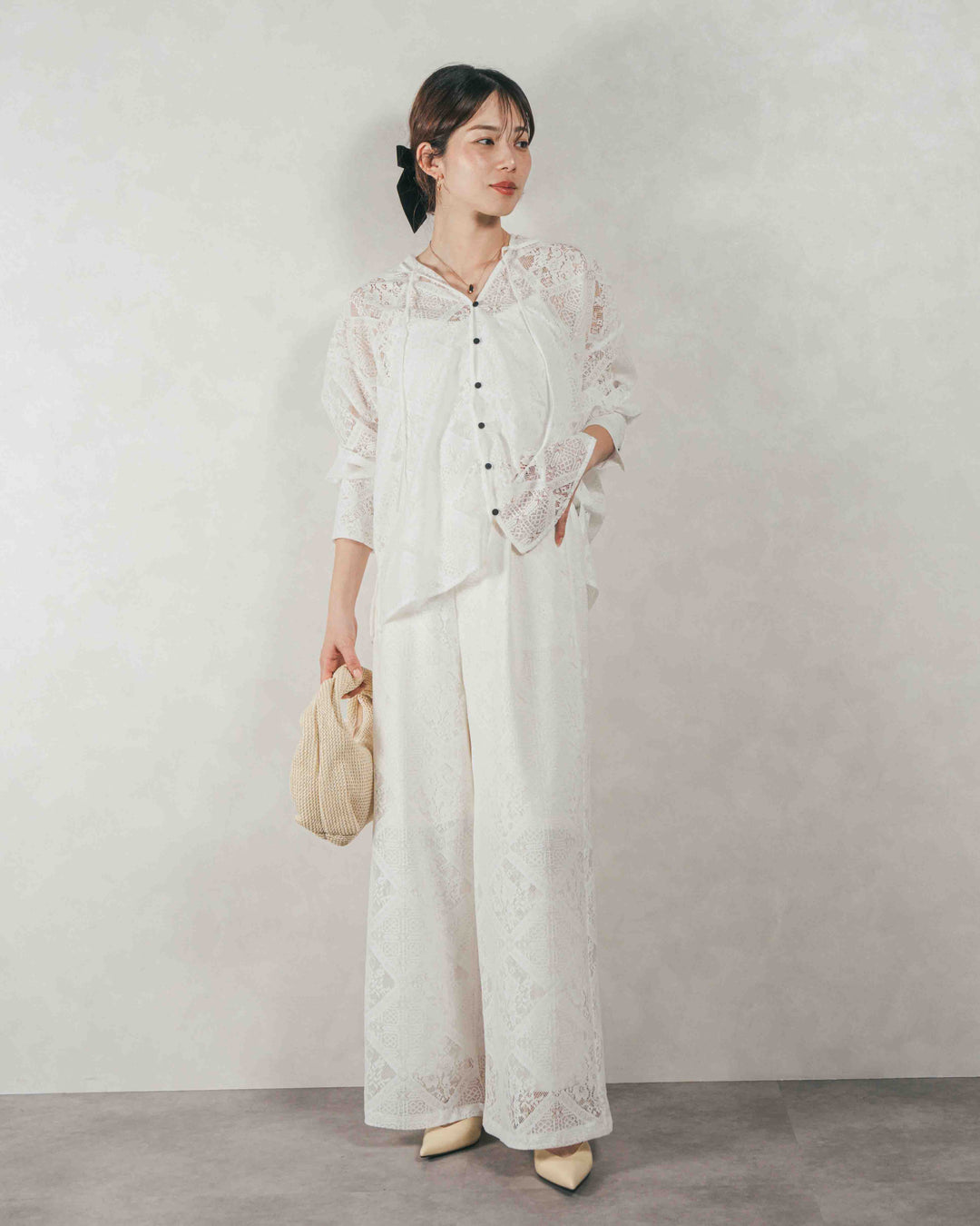 ［SET］Blockレース フーディーブラウス + Blockレース ストレートパンツ（2SET）