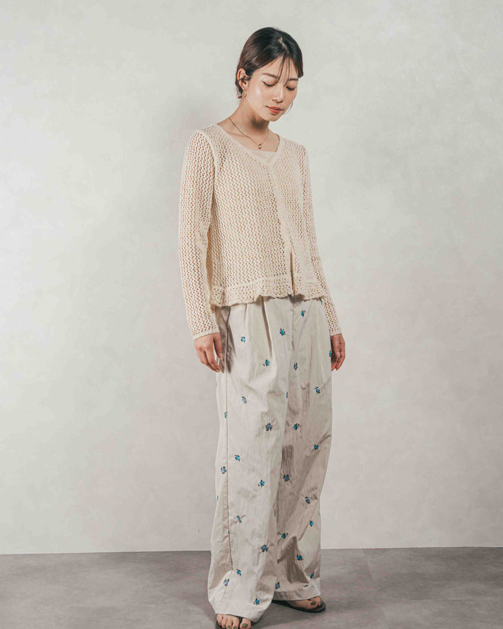 ［SET］Mixメッシュ Vネックカーデ + Flower刺繍　タックパンツ（2SET）