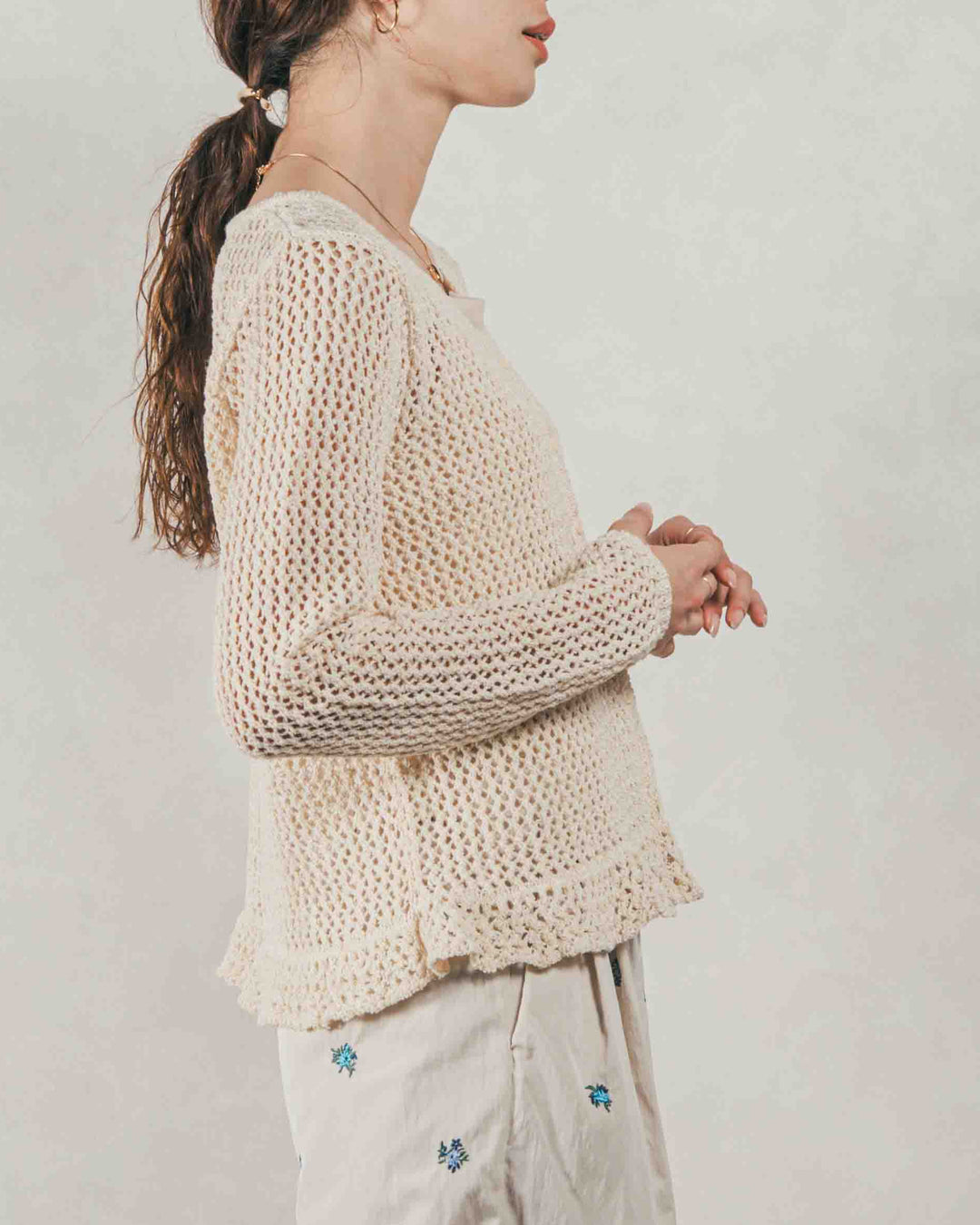 ［SET］Mixメッシュ Vネックカーデ + Flower刺繍　タックパンツ（2SET）