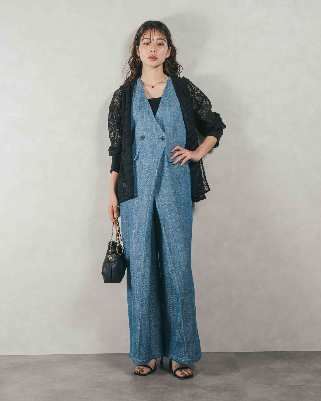 ［SET］デニムライク へリンボーンサロペット + Blockレース　フーディーブラウス（2SET）