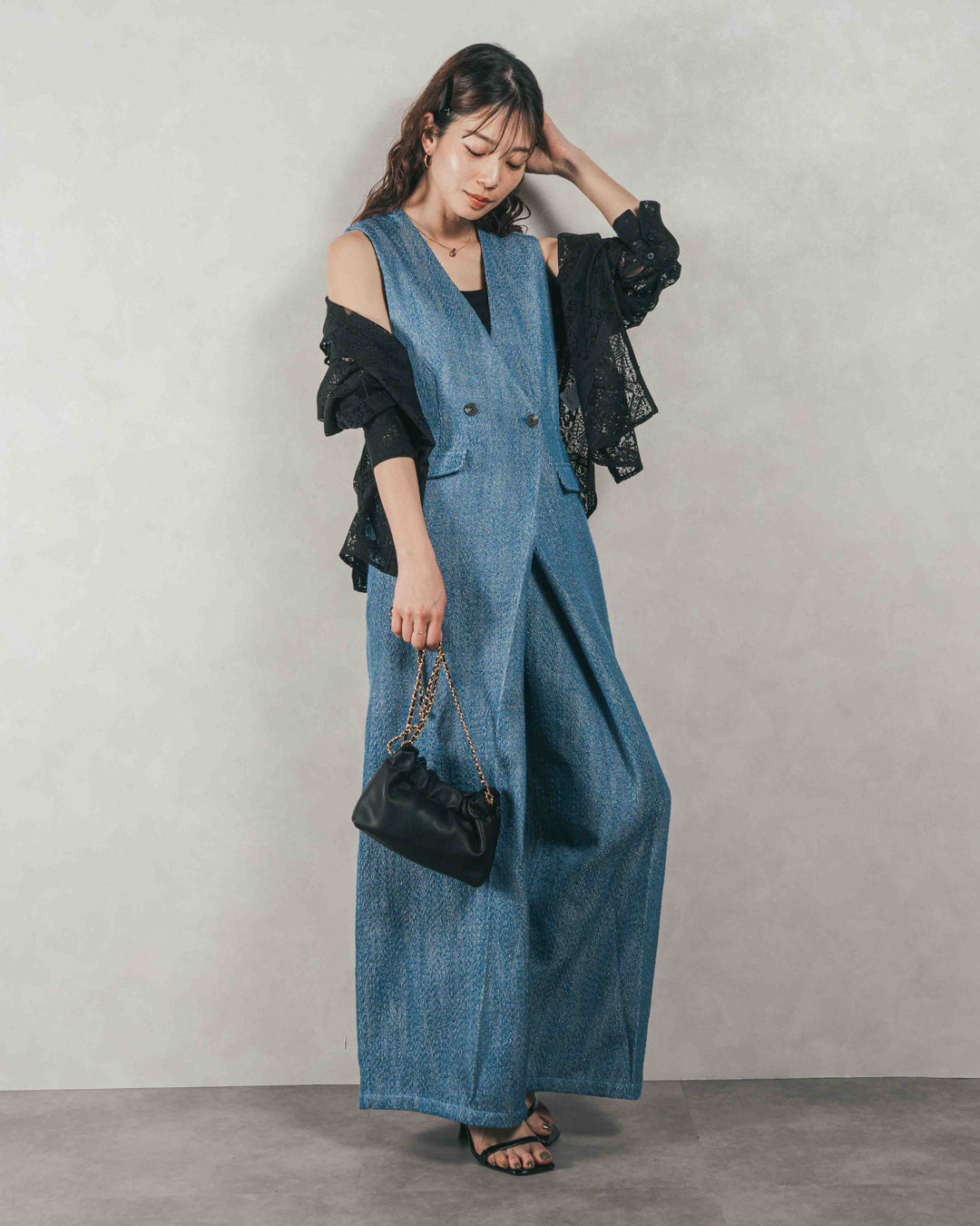 ［SET］デニムライク へリンボーンサロペット + Blockレース　フーディーブラウス（2SET）