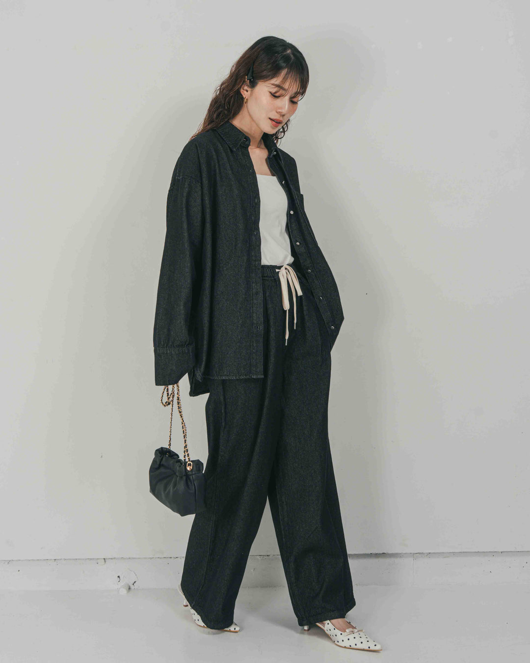 ［SET］Airy Denim オーバーシャツ + Airy Denim ワイドパンツ（2SET）