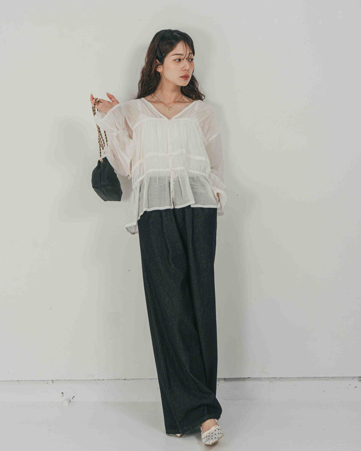 ［SET］Soft シャーリングブラウス + Airy Denim ワイドパンツ（2SET）