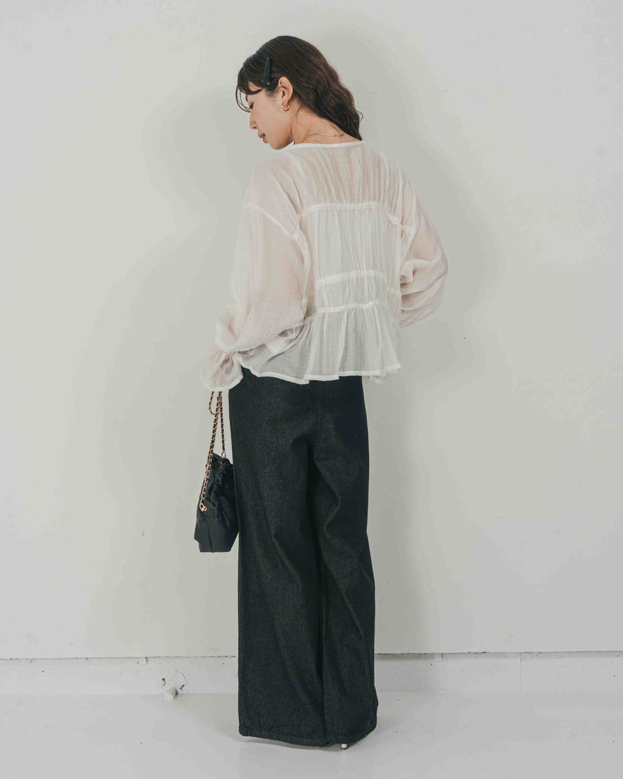 ［SET］Soft シャーリングブラウス + Airy Denim ワイドパンツ（2SET）