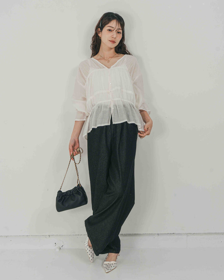［SET］Soft シャーリングブラウス + Airy Denim ワイドパンツ（2SET）