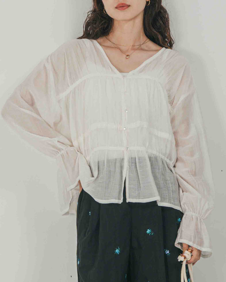 Soft シャーリングブラウス