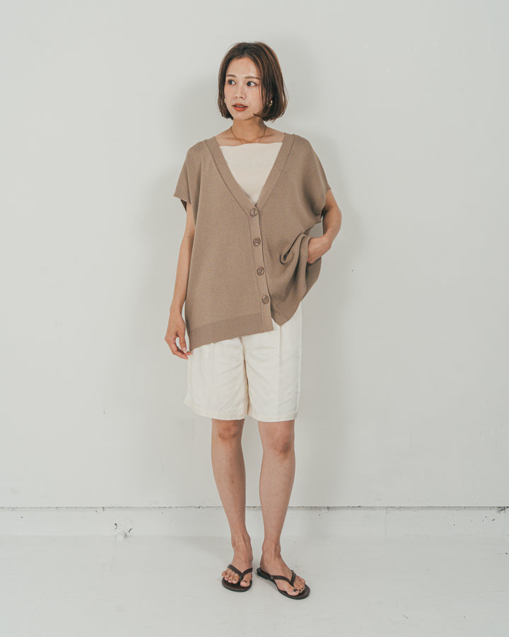 ［SET］VネックRelaxニットベスト + Vintageサテン　ハーフパンツ（2SET）