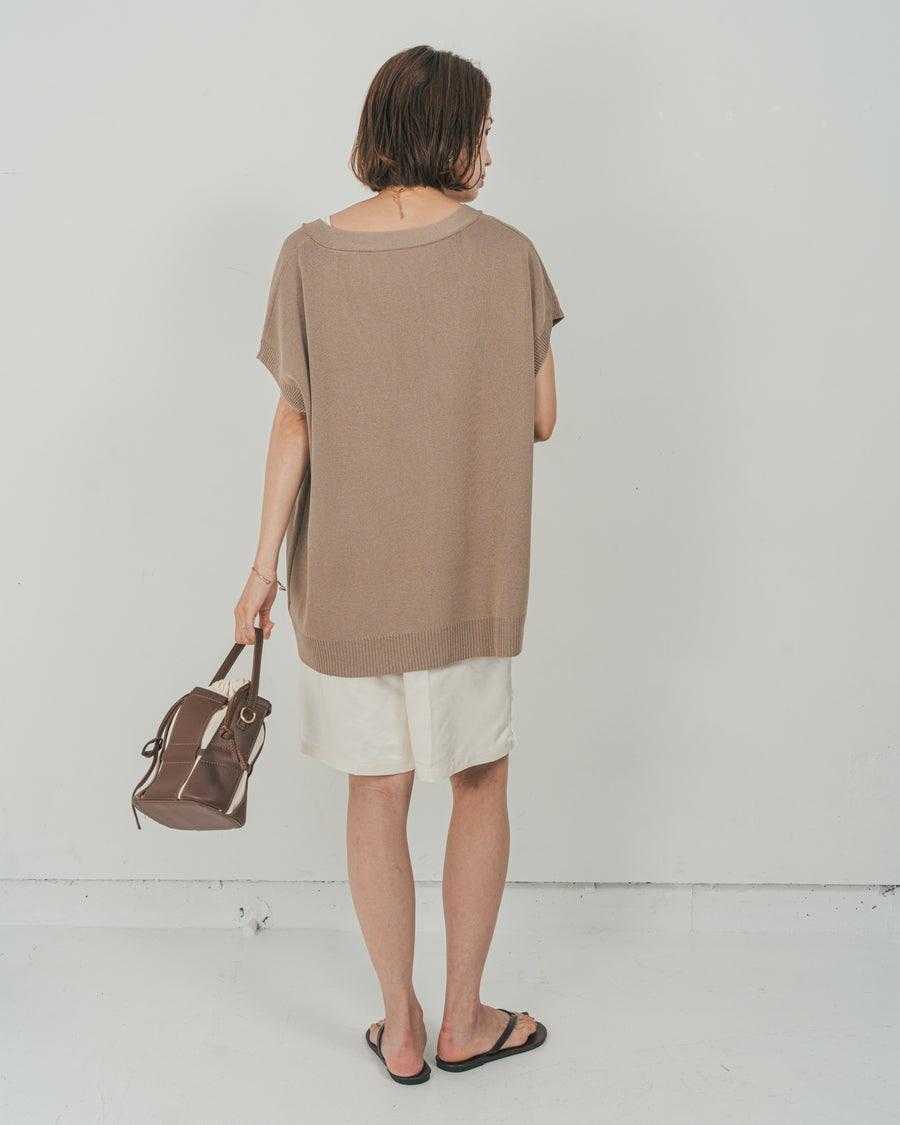 ［SET］VネックRelaxニットベスト + Vintageサテン　ハーフパンツ（2SET）