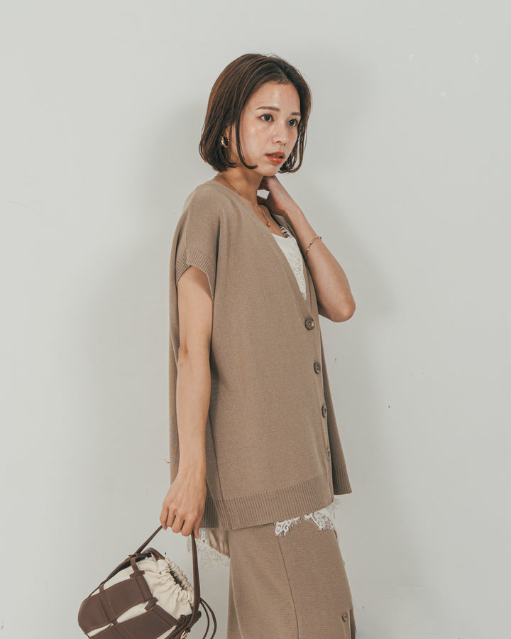 ［SET］VネックRelaxニットベスト + サテンアシメ レースキャミ + Relax Knit ストレートスカート（3SET）