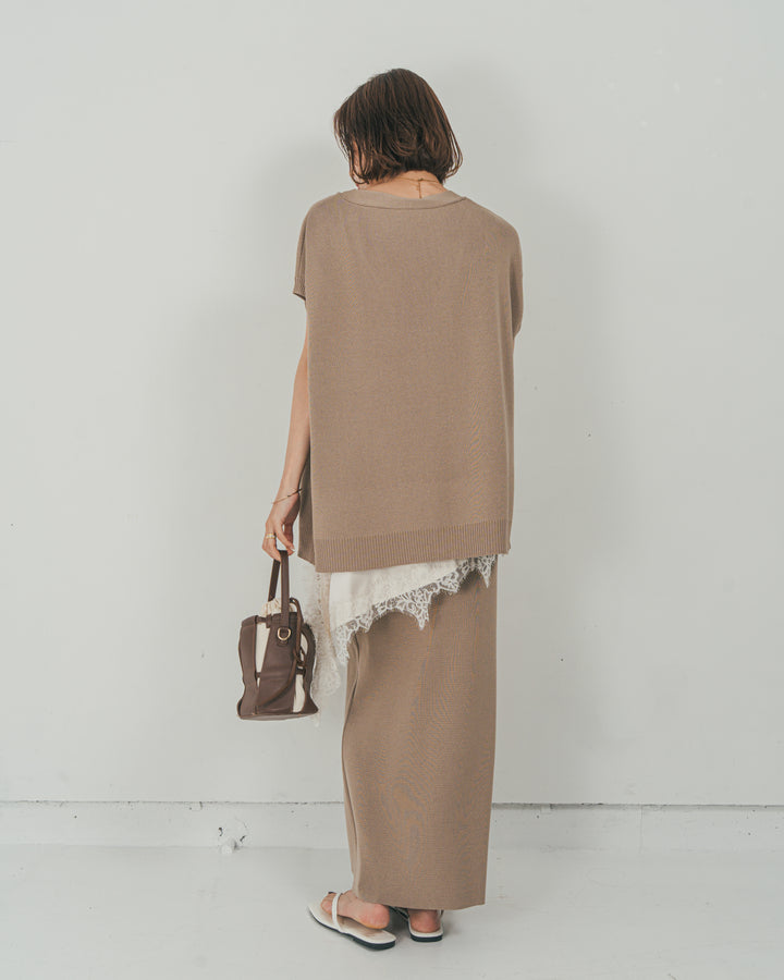 ［SET］VネックRelaxニットベスト + サテンアシメ レースキャミ + Relax Knit ストレートスカート（3SET）