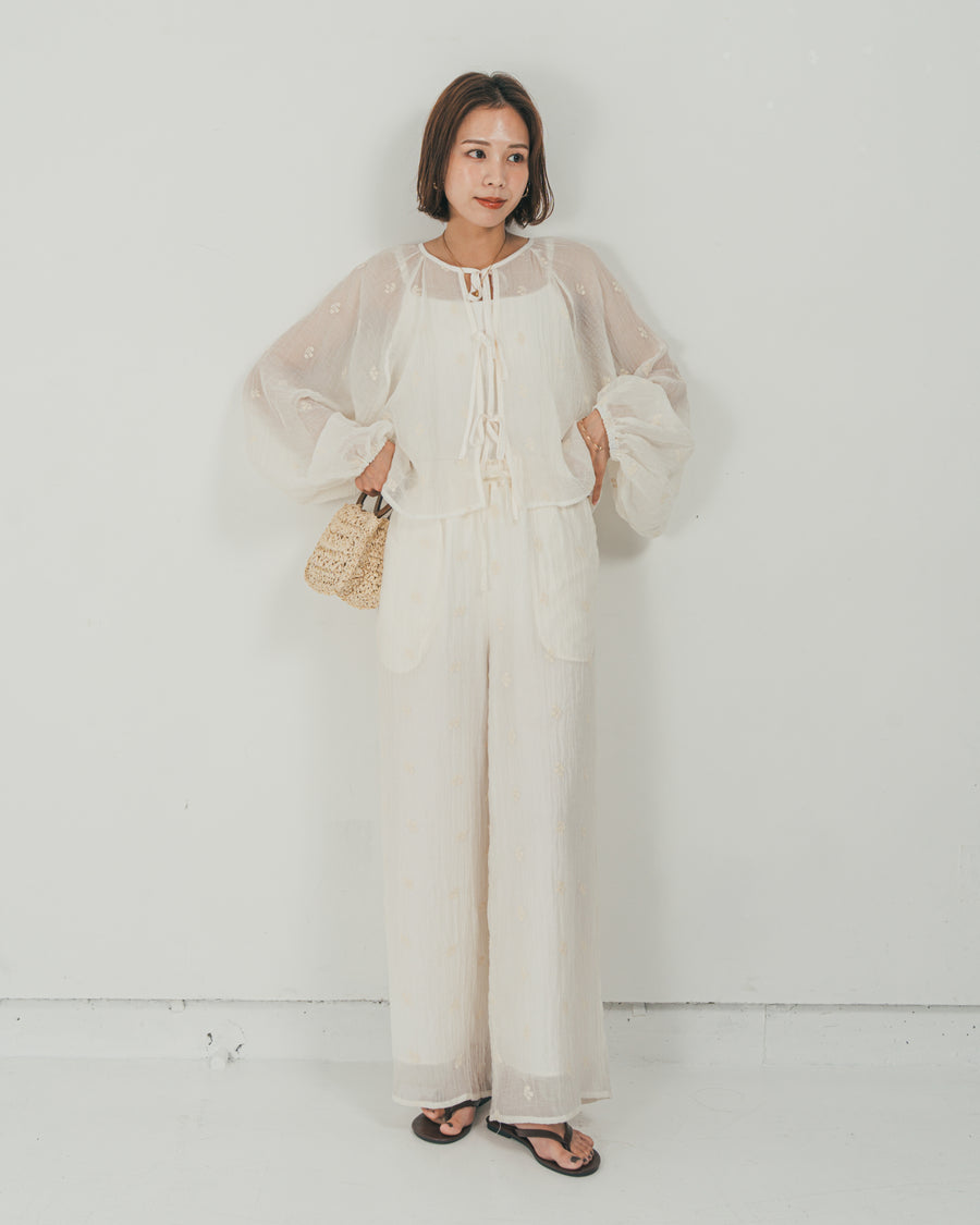 ［SET］フロントリボン刺繍 Veilブラウス + 刺繍 Veilロングパンツ（2SET）