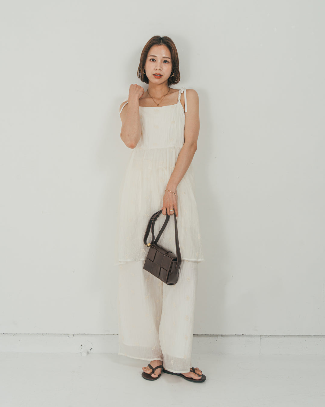 ［SET］ショルダーリボン刺繍Veilキャミ + 刺繍 Veilロングパンツ（2SET）