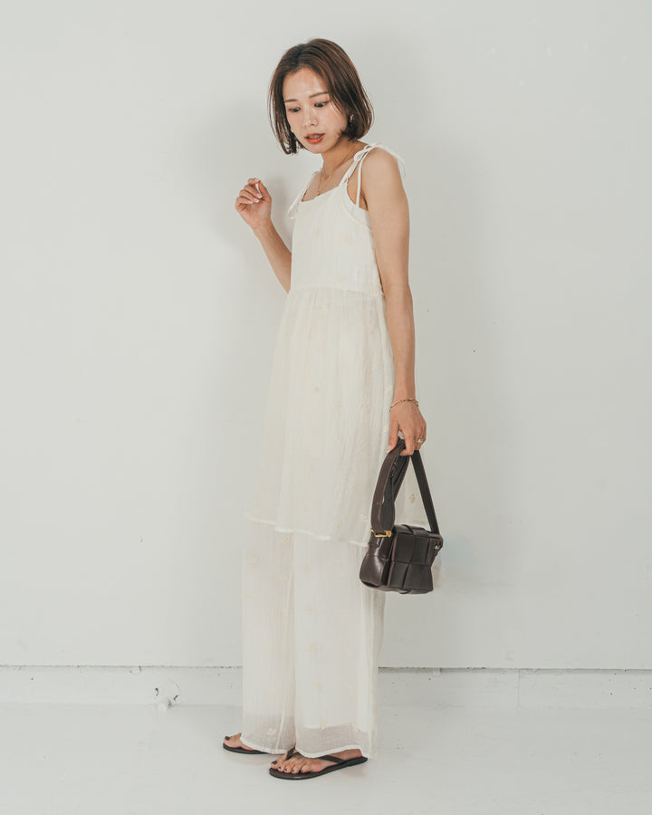 ［SET］ショルダーリボン刺繍Veilキャミ + 刺繍 Veilロングパンツ（2SET）