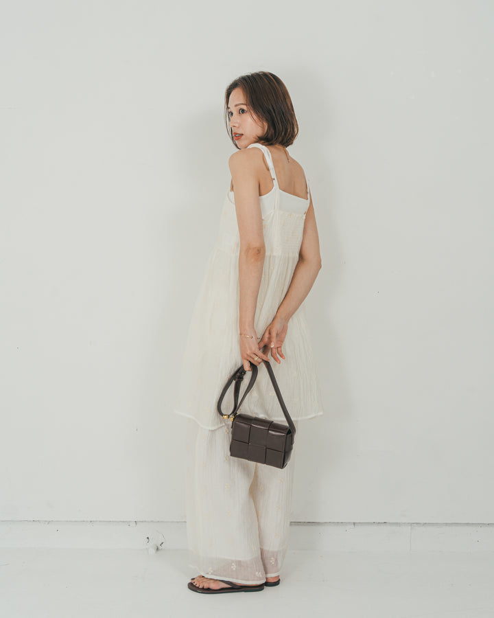 ［SET］ショルダーリボン刺繍Veilキャミ + 刺繍 Veilロングパンツ（2SET）