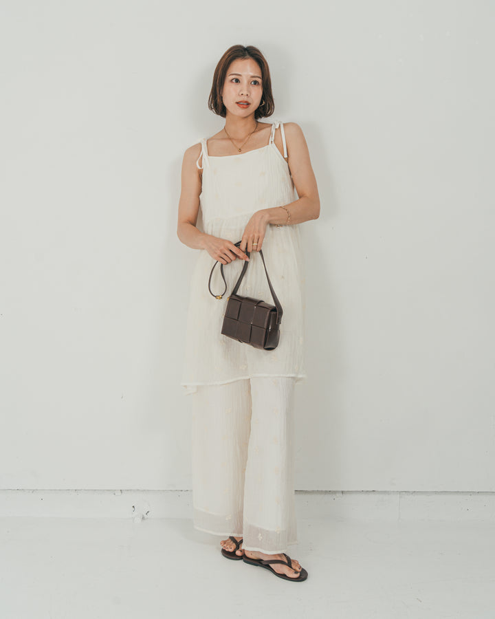 ［SET］ショルダーリボン刺繍Veilキャミ + 刺繍 Veilロングパンツ（2SET）