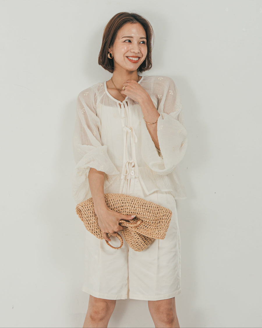 ［SET］フロントリボン刺繍 Veilブラウス + Vintageサテン　ハーフパンツ（2SET）