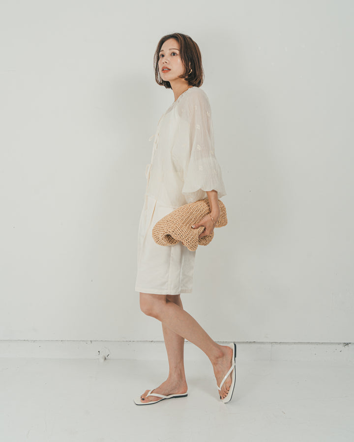 ［SET］フロントリボン刺繍 Veilブラウス + Vintageサテン　ハーフパンツ（2SET）