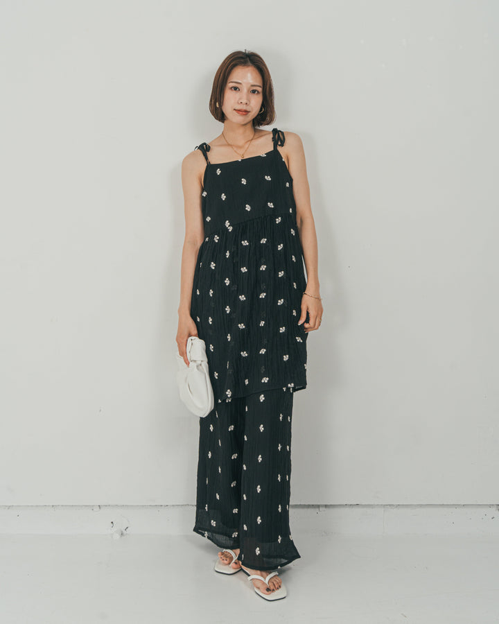 ［SET］ショルダーリボン刺繍Veilキャミ + 刺繍 Veilロングパンツ（2SET）