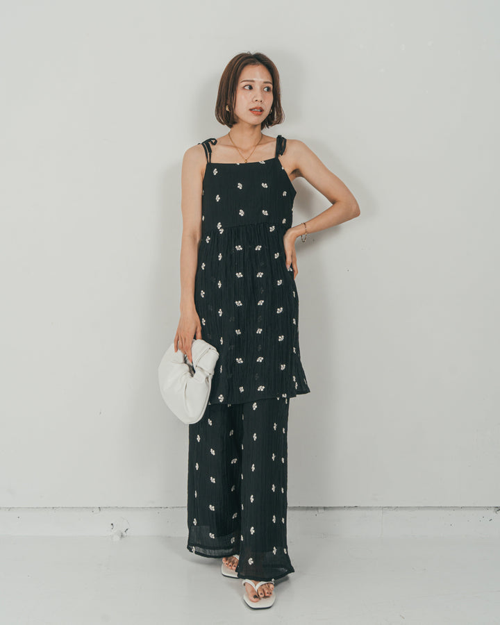 ［SET］ショルダーリボン刺繍Veilキャミ + 刺繍 Veilロングパンツ（2SET）