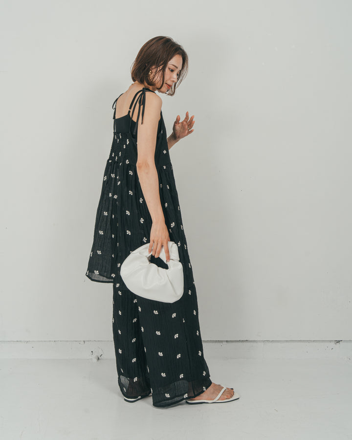 ［SET］ショルダーリボン刺繍Veilキャミ + 刺繍 Veilロングパンツ（2SET）