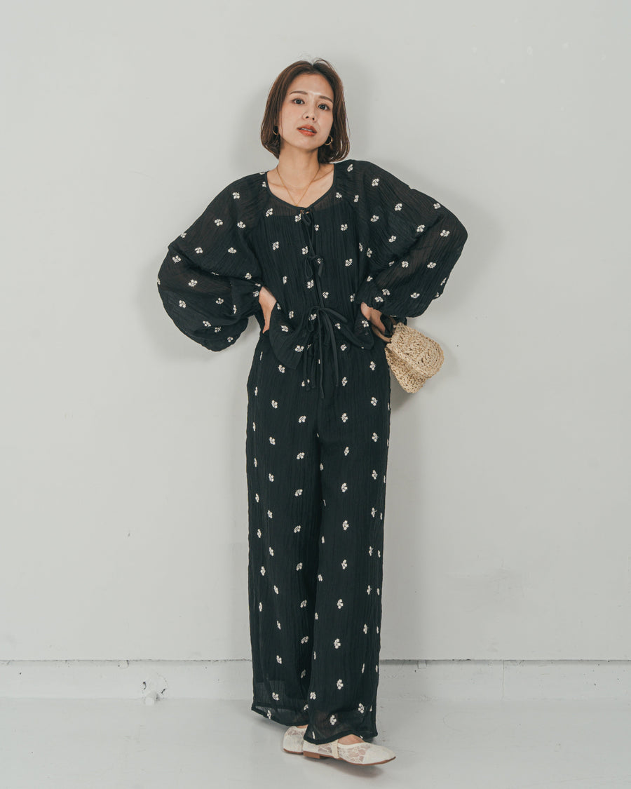 ［SET］フロントリボン刺繍 Veilブラウス + 刺繍 Veilロングパンツ（2SET）